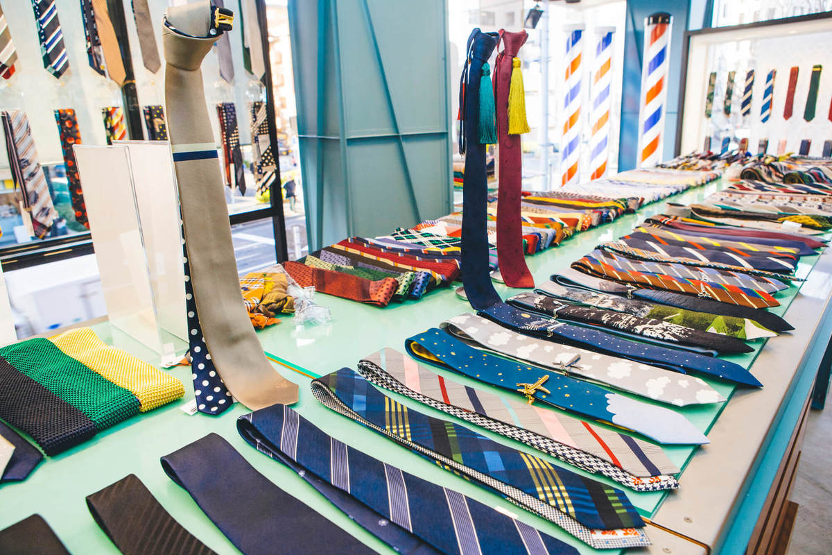 ユニークなデザイン、匠の技、この道40年の職人が紡ぐ「giraffe」の