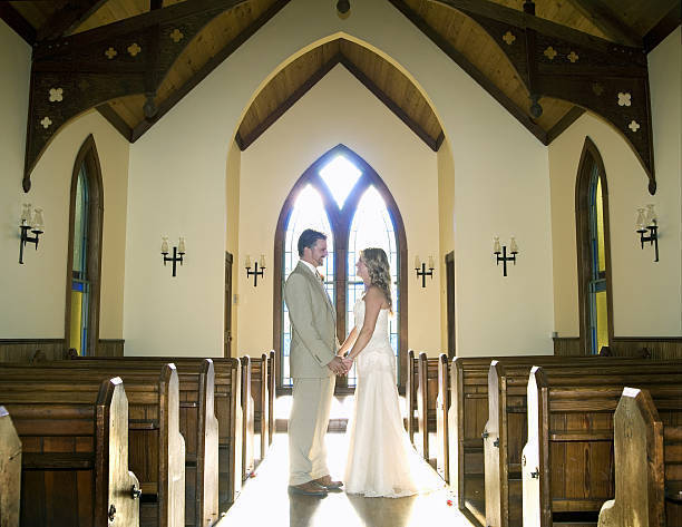 結婚のお祝いは盛大に 知っておきたいマナーや喜ばれるポイントも紹介