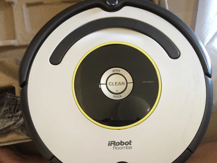 5.MEMOCOおすすめ!【ルンバのお掃除ロボット】