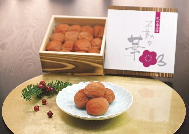 国産焼杉木箱入り 不動の花