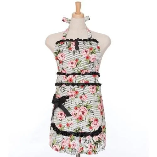 レース×お花の夢のコラボ「Cottage Rose Lace Pink エプロン」