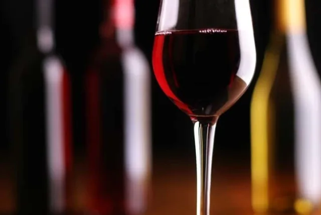 高級ワインは人気抜群!お酒好きのハートを射止める商品15選