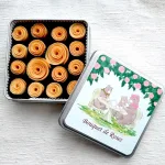 ばらの花のクッキー缶