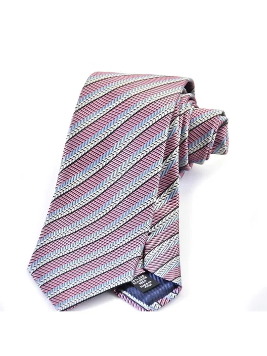 品のある優しさをアピール！　Ermenegildo Zegna ネクタイ ピンク系