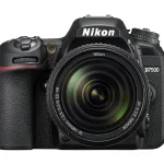 旗艦機並みの高画質Nikon デジタル一眼レフカメラ D7500 18-140VR