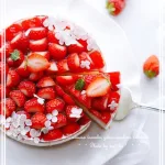 とびっきり嬉しくなる 本格苺のレアチーズケーキ