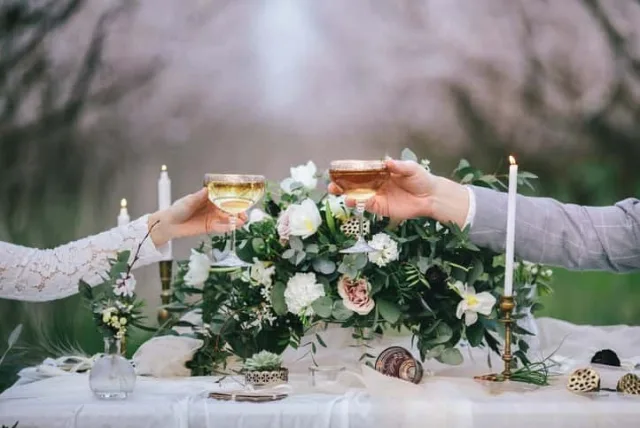 結婚前の両家顔合わせは大切な儀式!準備のポイント&当日の流れを紹介