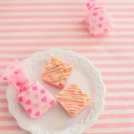 3. 絶対おいしいコラボ「イチゴのホワイトチョコバー」