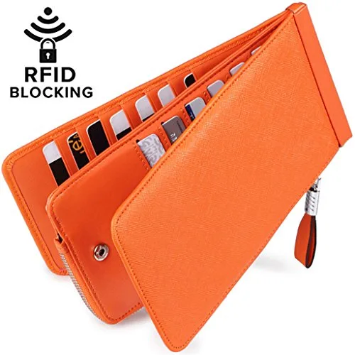 話題のRFIDブロッキング付きカードケース