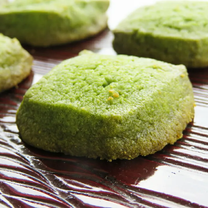 本物志向の濃い抹茶クッキー