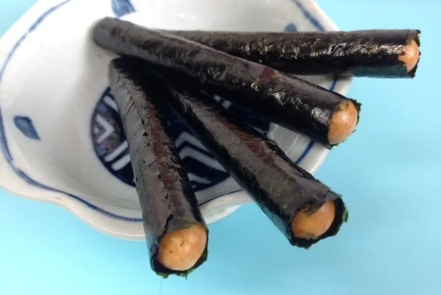 カリカリの豆を有明海の海苔でくるんだ風雅の「風雅巻きプチバッグ」