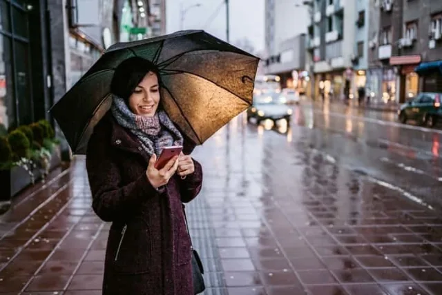 レディース用の傘おすすめ人気ブランド15選！彼女・奥さん・女友達へのプレゼントにも