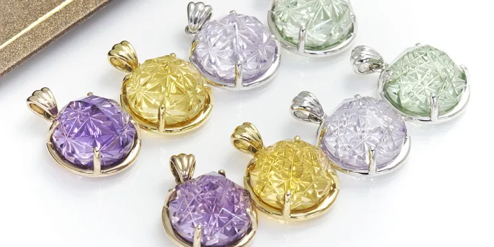 切子をモチーフにした「Kiriko Cut」