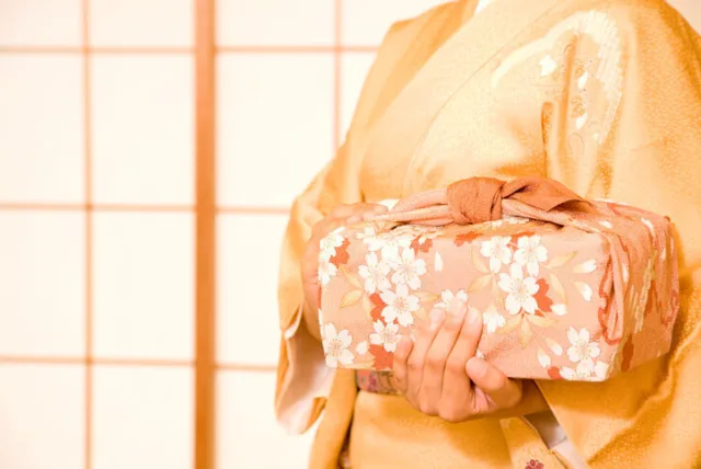 お歳暮で贈りたい大人気のおすすめギフト10選|定番から新作まで徹底調査