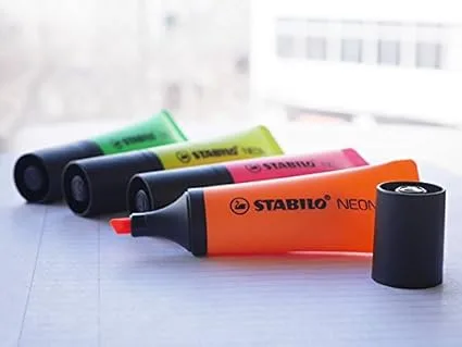 おしゃれなラインマーカー「STABILO（スタビロ）ネオンセット」