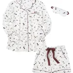 アイマスク付きのリラックスできるパジャマセットをペアでプレゼント♡