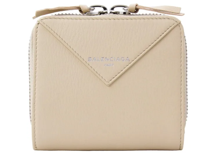 シンプルでファッションテイストを選ばない BALENCIAGAの【PAPER ZA BILLFOLD】