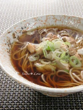 5.お出汁が決め手!鶏肉のかけそば