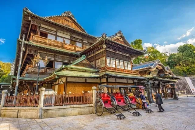 名品揃い！道後温泉で人気のお土産10選。定番品が一番嬉しい