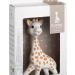 フランスの赤ちゃんはソフィーと一緒に育つ？