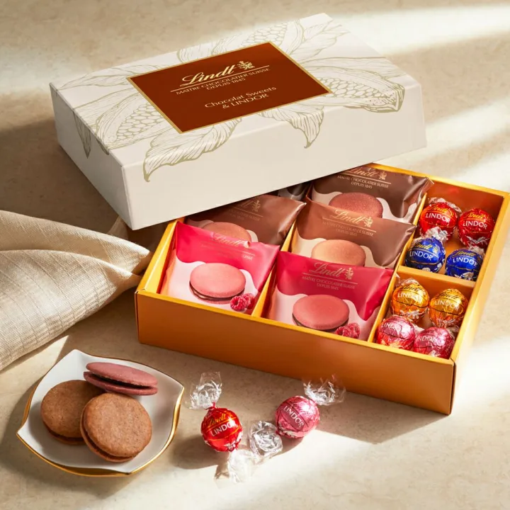 Lindt/リンツ ショコラスイーツ & リンドール アソート(ショコラサンド6個+リンドール8個)