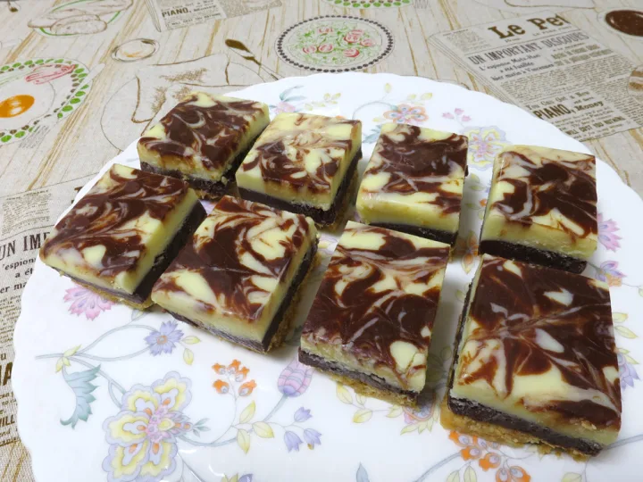ホワイトデーのスイーツレシピ①難しそうで簡単なマーブル生チョコ♪