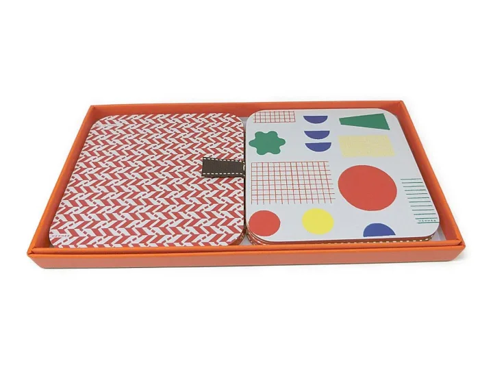 まるで現代アートのようなデザイン「Touten papier Coaster トゥータンパピエ コースター」