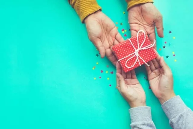 お父さんの誕生日には家電をプレゼント!父が喜ぶおすすめ家電5選