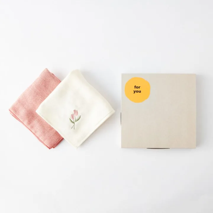 今治タオル 【名入れ/BOX入り】今治タオル花刺繍&無地ハンカチ2枚セット