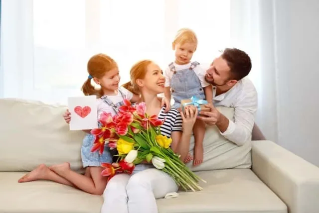 30代の母・妻への素敵な誕生日プレゼントおすすめ7選!子供達と一緒に愛をこめて
