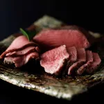 京都の料亭がしつらえた、厚みのある牛たん