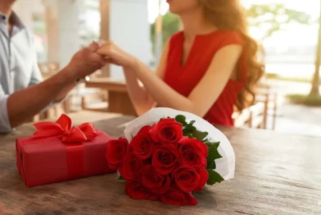 彼女との記念日にプレゼントすべき花!彼女を感激させる花言葉別お薦め5選