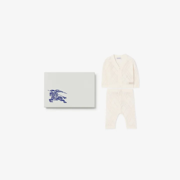 Burberry／バーバリー チェック カシミアツーピースセット