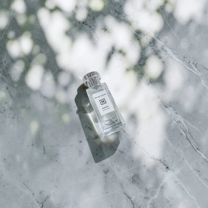 SUNAH（スナハ） WOODY SAVON 香水（28mL）