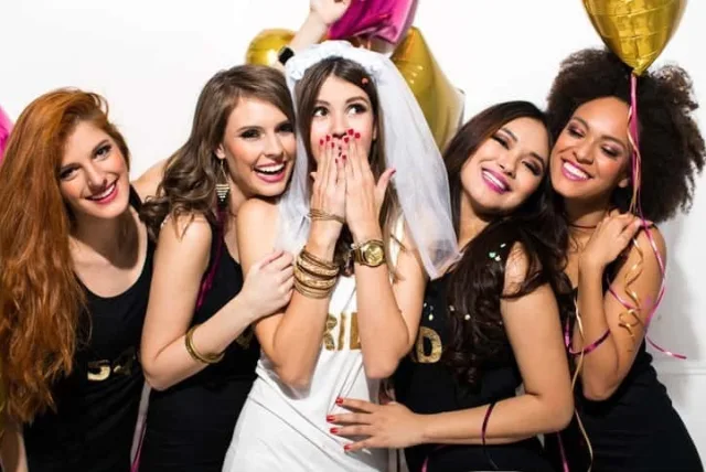 5,000円前後の結婚内祝い5選!おしゃれな女友達に贈るプレゼント特集