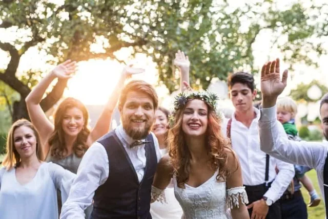 上司に贈る結婚内祝い5選!上司からのご祝儀の額別、半返しにおすすめアイテム