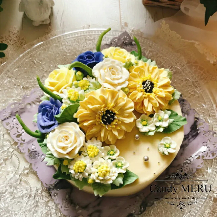 花束の代わりに贈りたい「黄色いリアルフラワーのケーキ」