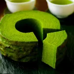 まさに和風！抹茶味のバームクーヘン