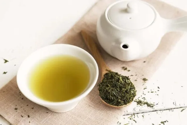 快気祝いはお茶を贈ろう!静岡や鹿児島など名産茶など人気のおすすめギフト5選