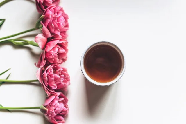 ノンカフェインの紅茶&コーヒーギフト10選|プロオリジナルのおやつレシピ付き