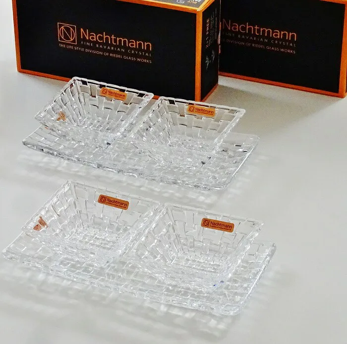美しいガラスボウルとお皿のセット