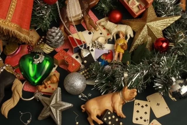 キラキラ輝くクリスマスの贈り物 e.m./イー・エム「クリスマスコレクション」