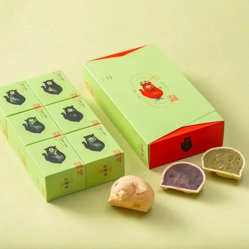 ピスタチオ入りの新感覚和菓子「熊もなか」