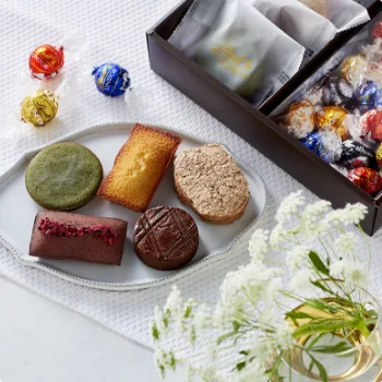 サマーギフトはやっぱりショコラスイーツ Lindt/リンツ 「夏の贈り物・お中元ギフト」