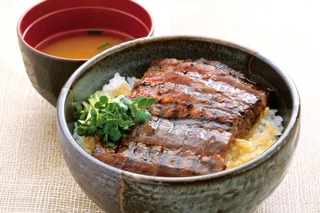 味噌の旨みでさらにまろやかな味に