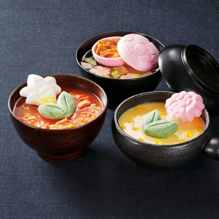お椀に「最中のお花」を咲かせて