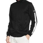 運動時もおしゃれに決まるアディダスのトレーニングウェアをGET