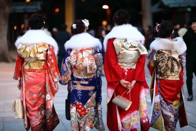成人祝いに喜ばれるプレゼント！男女別おすすめのギフト13選