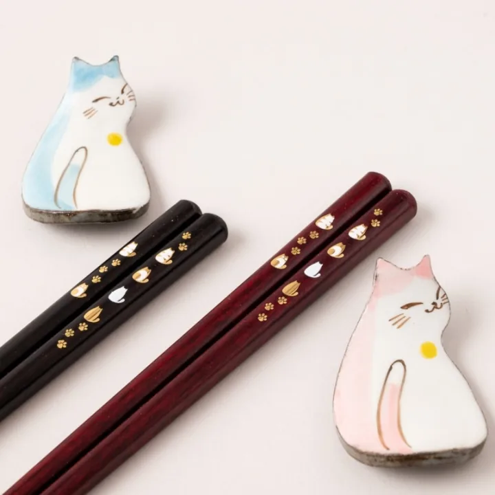 箸置きまでかわいい「ギフト箱入夫婦箸」