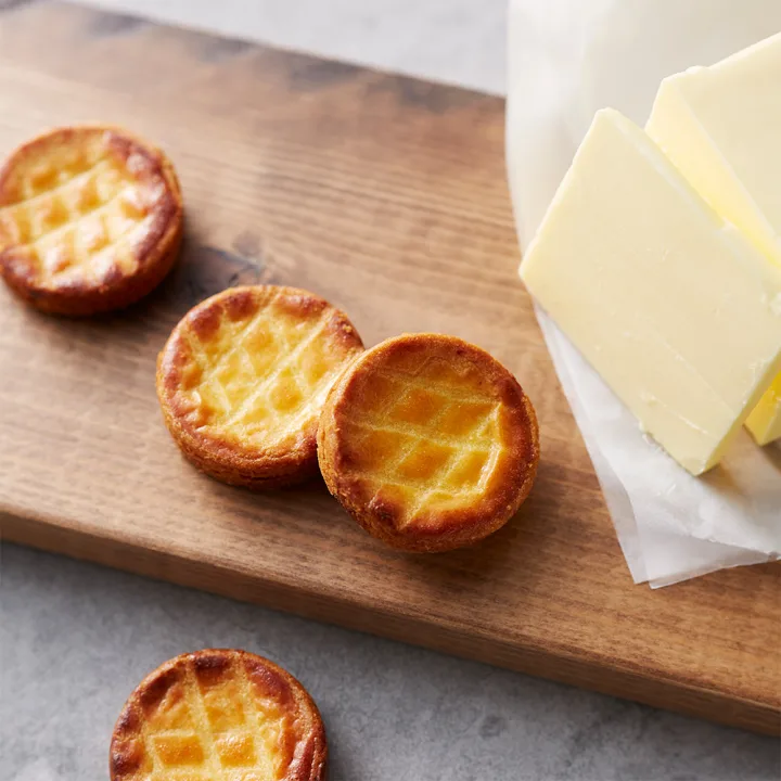東京・大阪などでのみ販売。バターの香りあふれるアソートメント